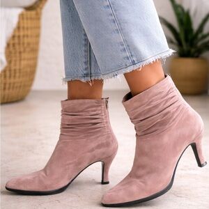 Aquatalia Mauve Suede Ankle Boots — Size 7